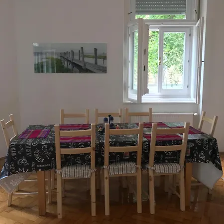 Appartement Lilians Modern In Historical Citycenter