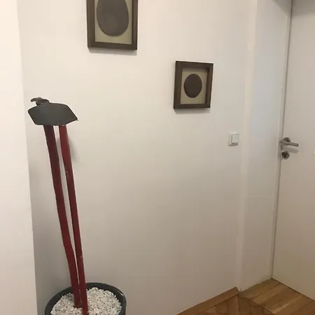 Appartement Lilians Modern In Historical Citycenter *