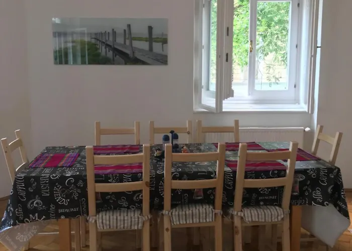 شقة Lilians Modern In Historical Citycenter