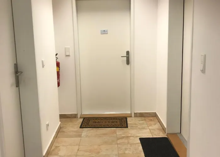 شقة Lilians Modern In Historical Citycenter *